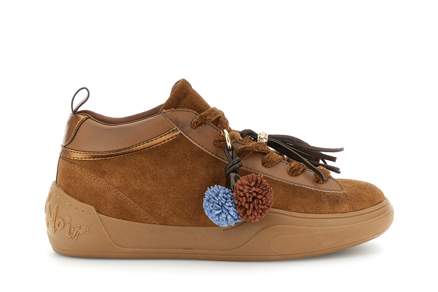 zapatillas mid de ante y piel recubierta con charm tan 38