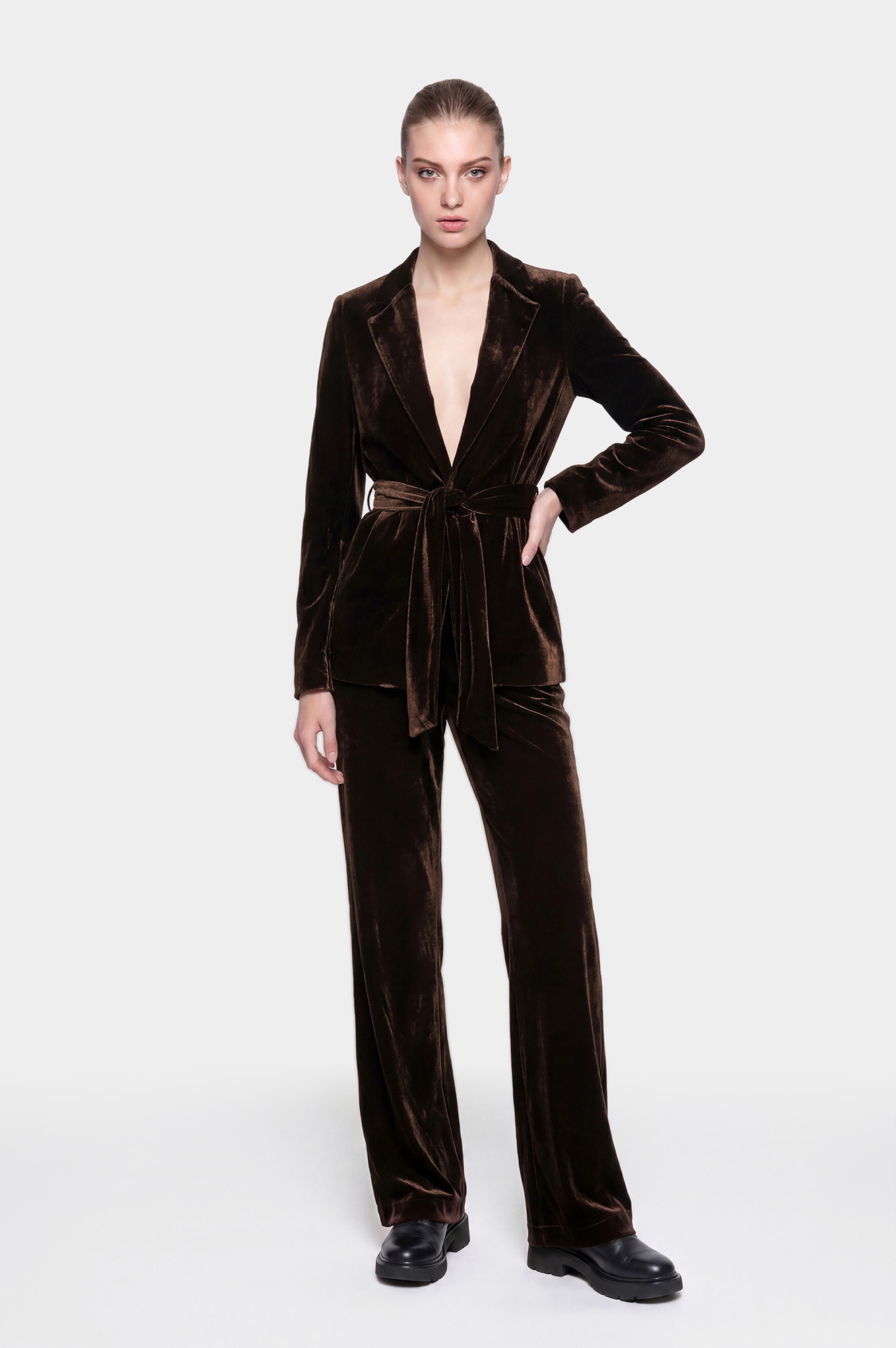pantalon palazzo de terciopelo dark brown 42